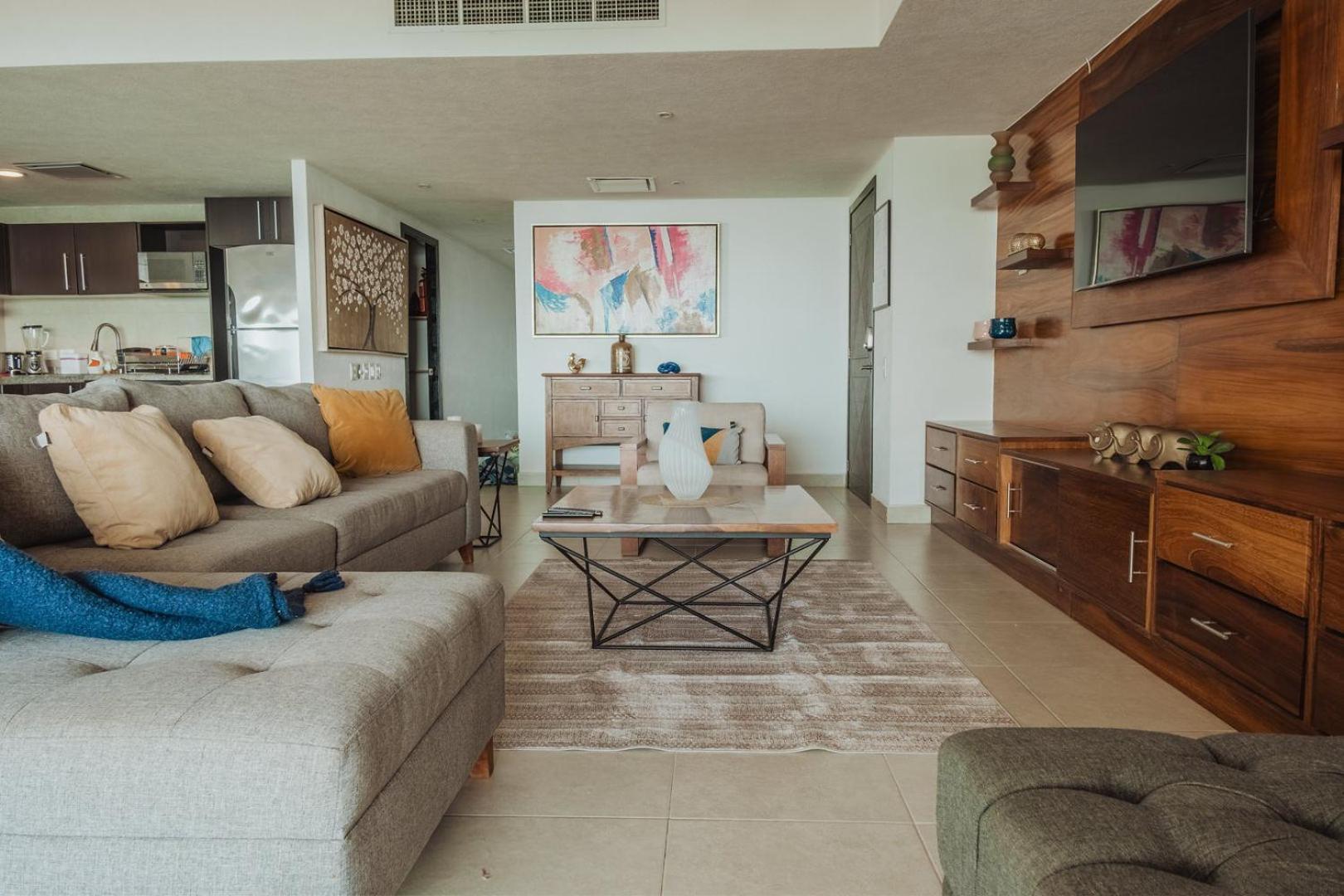 Grand Venetian Beachfront Condos Пуерто Валярта Екстериор снимка