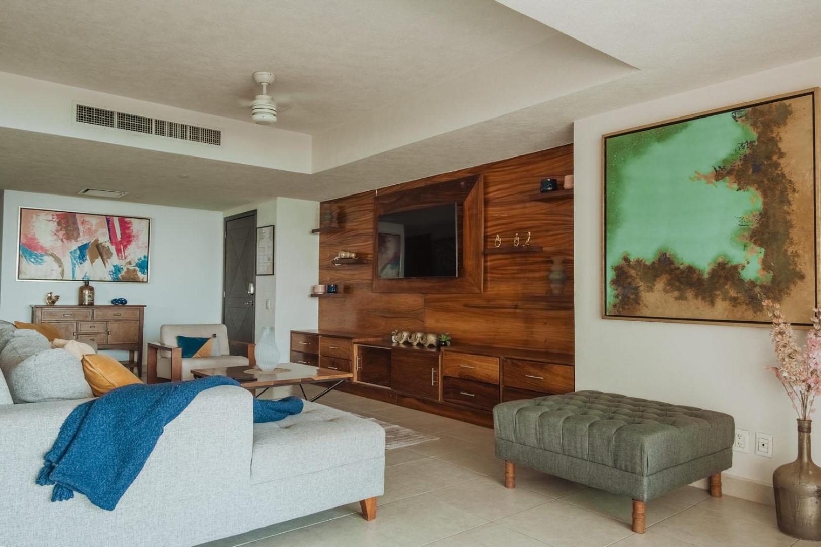 Grand Venetian Beachfront Condos Пуерто Валярта Екстериор снимка